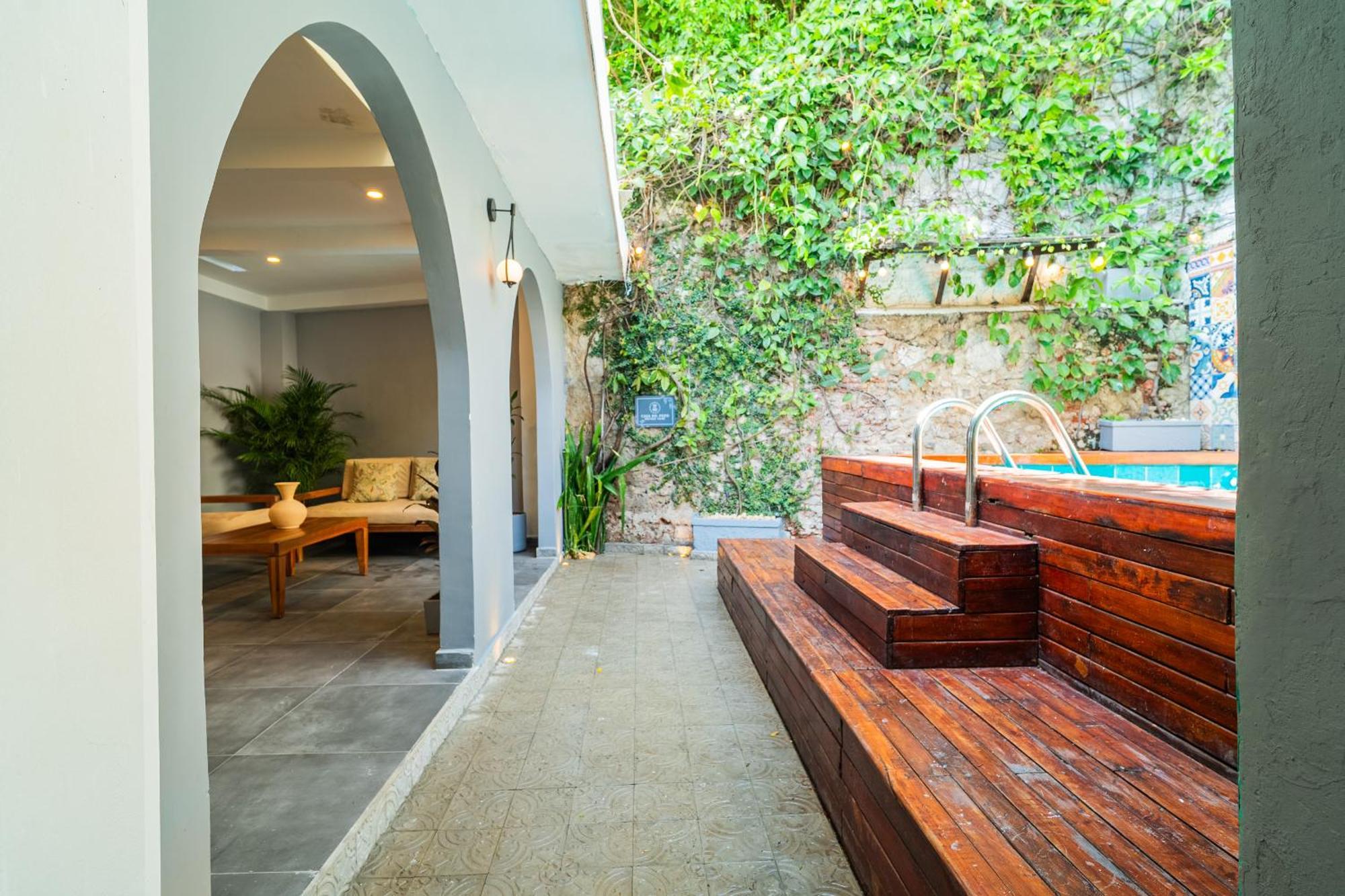 Casa Del Pozo Boutique House Hostel Cartagena Exterior photo